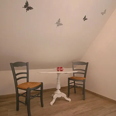 Le Temps D'une Pause Bed & Breakfast *